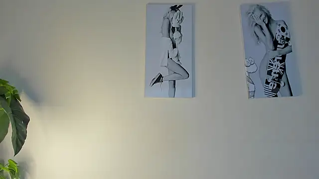 SamayRyann online show from January 19, 2026, 1:04 pm