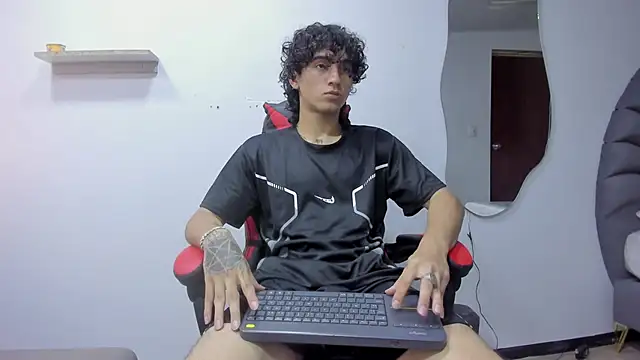 JackesTaylor online show from October 13, 2025, 5:31 am