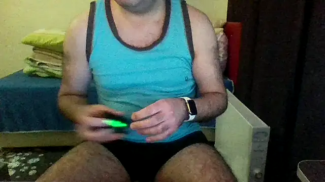 st206boy online show from April 6, 2026, 11:28 pm