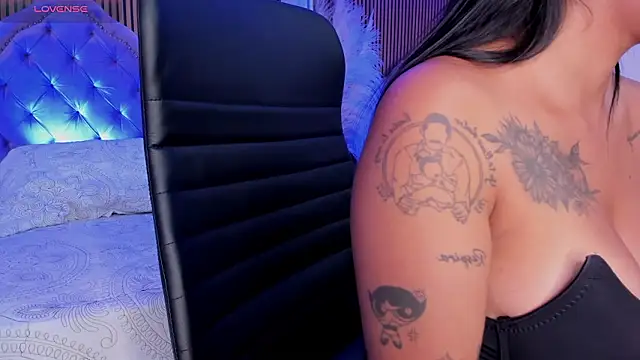 SelenaStonne online show from February 8, 2026, 7:55 pm