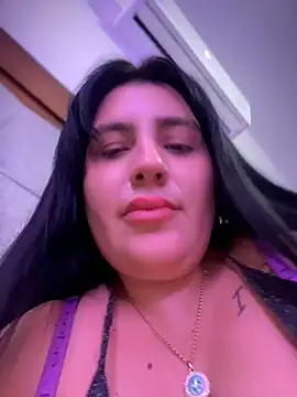 Snapshot of victoria_amatista_ chatting on June 19, 2026, 7:36 am victoria amatista online show from June 19, 2026, 7:36 am