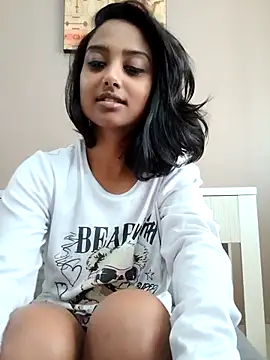 littlemissdevil69 online show from February 28, 2026, 8:03 am