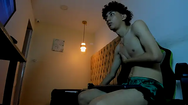 Darkknightx01 online show from October 9, 2025, 8:20 pm