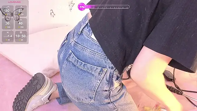 Samaraa Smith online show from March 27, 2026, 10:38 am