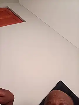 mcfeastdelux online show from June 6, 2026, 9:58 am