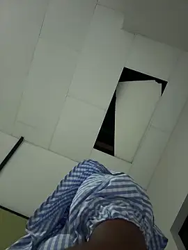 Mia sweet80 online show from October 12, 2025, 2:57 am