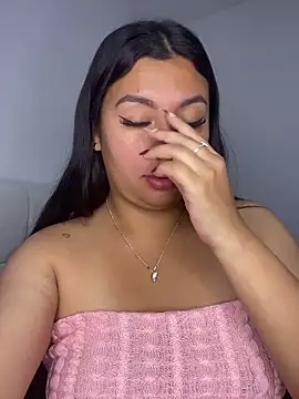 Issa Santana online show from April 9, 2026, 8:15 pm