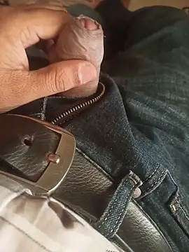 silvaa89 online show from October 16, 2025, 9:39 am