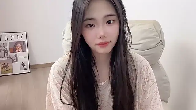 Snapshot of suki-1 chatting on July 18, 2026, 12:03 pm suki-1 online show from July 18, 2026, 12:03 pm