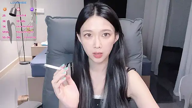 NiNi-baby520 online show from October 25, 2025, 3:45 pm