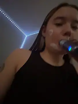 StephanieMur online show from November 29, 2025, 5:07 am