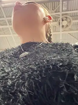 StephanieMur online show from September 28, 2025, 5:03 am