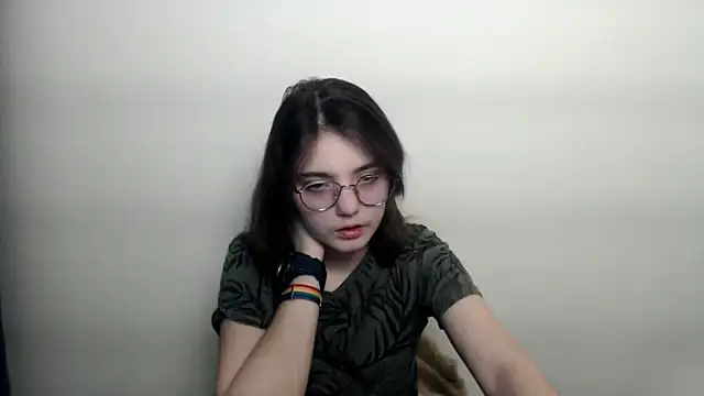 Sun Shine   online show from February 6, 2026, 4:14 pm