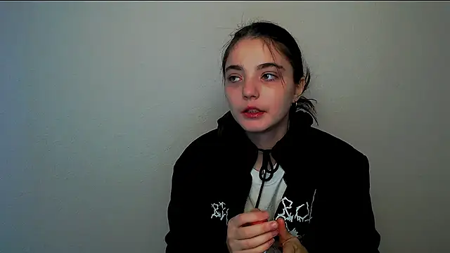 Sun Shine   online show from October 26, 2025, 7:31 am