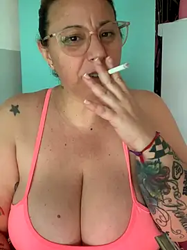 LupeLok online show from November 20, 2025, 12:50 pm