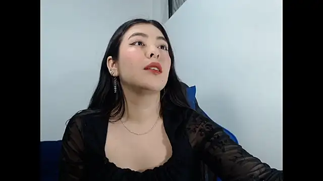 Snapshot of EloiseJun chatting on July 15, 2026, 5:03 am EloiseJun online show from July 15, 2026, 5:03 am