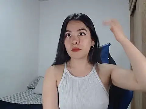 Snapshot of EloiseJun chatting on September 23, 2025, 3:13 am EloiseJun online show from September 23, 2025, 3:13 am