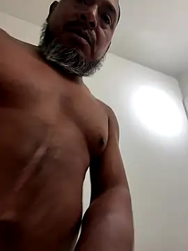 julio p online show from October 20, 2025, 12:24 am