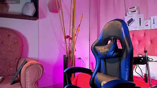  taylor black online show from April 6, 2026, 9:38 pm