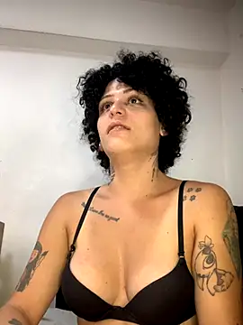 Snapshot of Babbsss chatting on November 28, 2025, 2:28 pm Babbsss online show from November 28, 2025, 2:28 pm