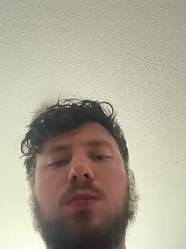 blueeyedman8 online show from April 16, 2026, 5:25 pm