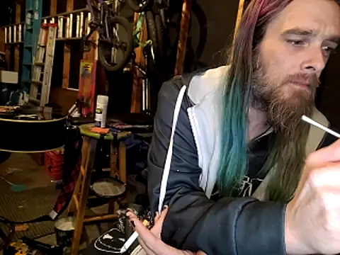 thejuicybacon online show from November 18, 2025, 4:49 am