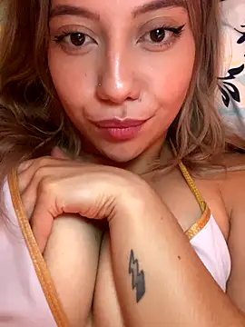 MissCat  online show from September 23, 2025, 3:13 am