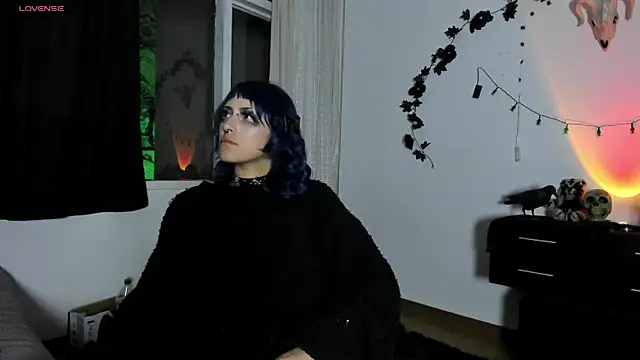 kattusauruss online show from September 28, 2025, 3:35 am