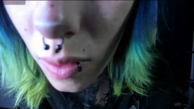 kattusauruss online show from March 19, 2026, 4:56 am