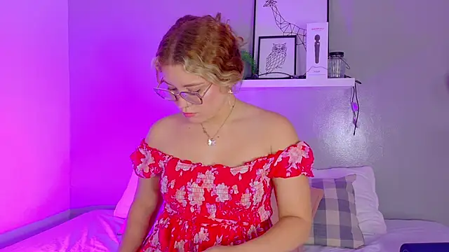 BelaMiller  online show from November 20, 2025, 11:44 am