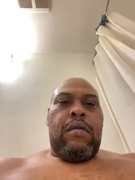 Snapshot of blockboi31 chatting on April 12, 2026, 7:55 am blockboi31 online show from April 12, 2026, 7:55 am