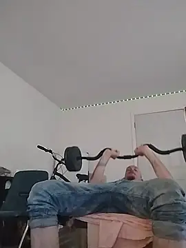 Ruffpecker75 online show from June 7, 2026, 7:08 pm