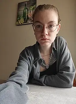 Snapshot of _arigins_ chatting on September 29, 2025, 8:43 am arigins online show from September 29, 2025, 8:43 am