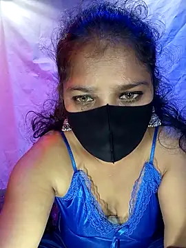 LushVamp online show from December 16, 2025, 2:43 pm