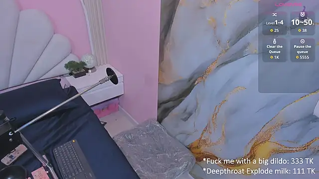 hinata dolly online show from February 11, 2026, 8:36 am