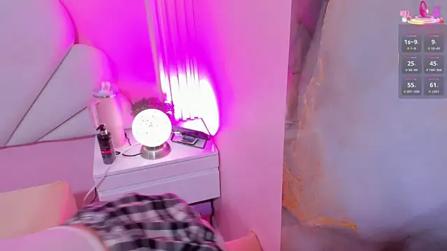 hinata dolly online show from October 29, 2025, 11:09 am