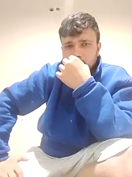 nihattttttttttttttt online show from March 4, 2026, 5:53 pm