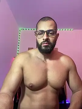 magnumchris online show from June 25, 2026, 10:48 pm