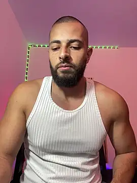 magnumchris online show from July 5, 2026, 10:38 pm