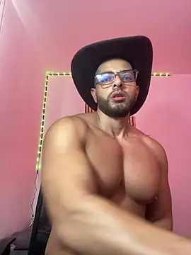 magnumchris online show from April 10, 2026, 2:46 pm