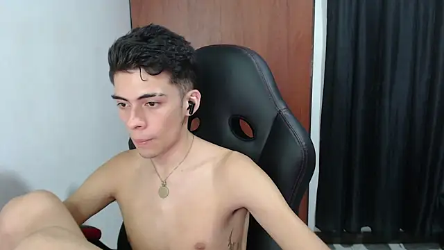 Rimuru17 online show from April 9, 2026, 6:19 am