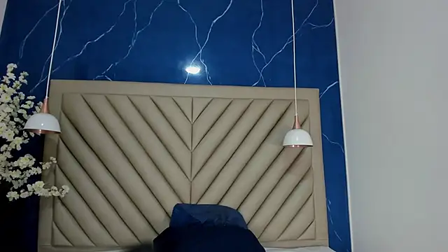 Ibbie drastic online show from September 22, 2025, 12:11 pm