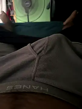 Eduardo 211205 online show from September 19, 2025, 9:41 pm