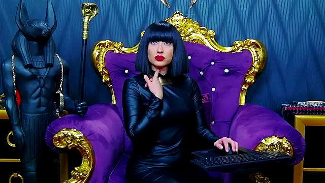 Snapshot of LaraMaeve chatting on September 29, 2025, 5:03 am LaraMaeve online show from September 29, 2025, 5:03 am