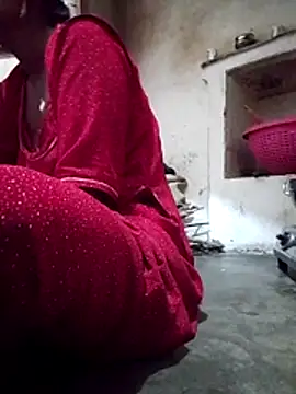 Snapshot of aunty_sumy chatting on December 15, 2025, 6:19 am aunty sumy online show from December 15, 2025, 6:19 am