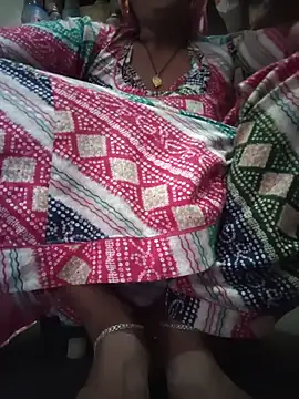 aunty sumy online show from May 18, 2026, 1:50 am