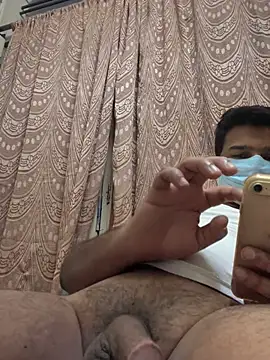 Snapshot of Ali_1302 chatting on February 27, 2026, 5:57 pm Ali 1302 online show from February 27, 2026, 5:57 pm