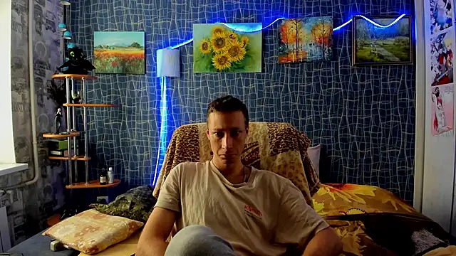 Snapshot of CuteBoy228 chatting on November 25, 2025, 7:52 am CuteBoy228 online show from November 25, 2025, 7:52 am