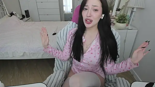 saadnesstyan online show from December 5, 2025, 6:12 am