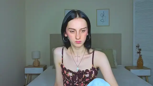 Snapshot of Little_moly999 chatting on September 10, 2025, 7:46 pm Little moly999 online show from September 10, 2025, 7:46 pm